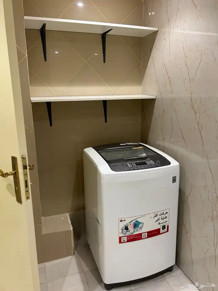 دور  ارضي  (  مؤثث ) في حي الملز 10