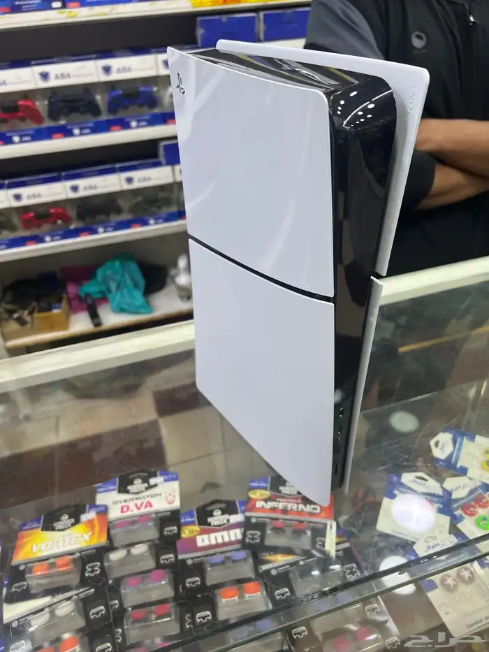 بلاستيشن فايف جديد استخدام شهر و15 يوم 1