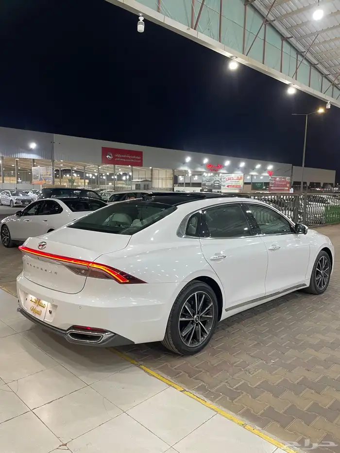 ازيرا موديل 2023فل كامل V4 8