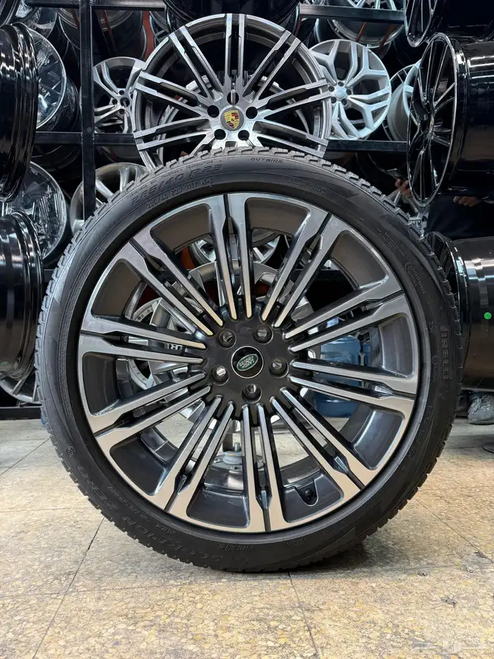 جنوط وكفرات رنج روفر مقاس 23 موديل 2024 6