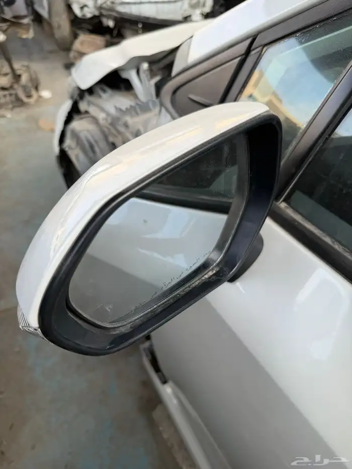 مرايات كرولا اصلية 2