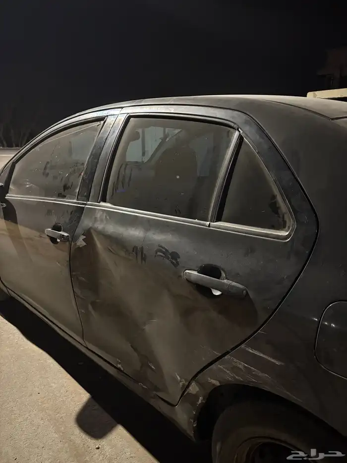 للبدل يارس 2010 قير عادي 3