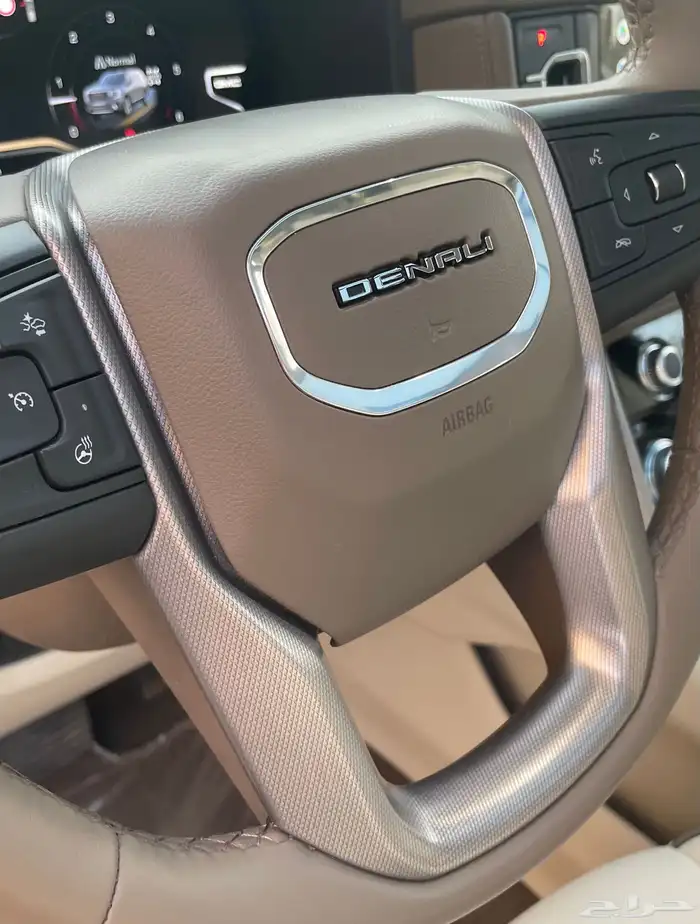 يوكن دينالي 2022 شبه جديد 60