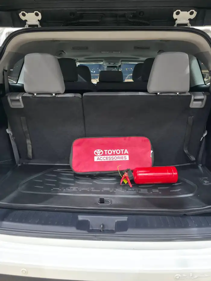 تويوتا هايلندر 2021 قمة النظافة 10