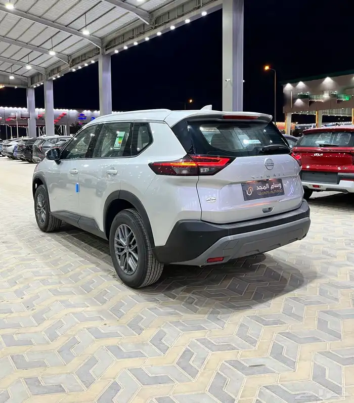 عرض خاص نيسان اكستريل 7 مقاعد دبل 2026 جاهز 109625 5