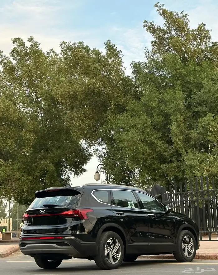 هونداي سنتافي موديل 2021 سعودي نص فل فئة 7 مقاعد 18