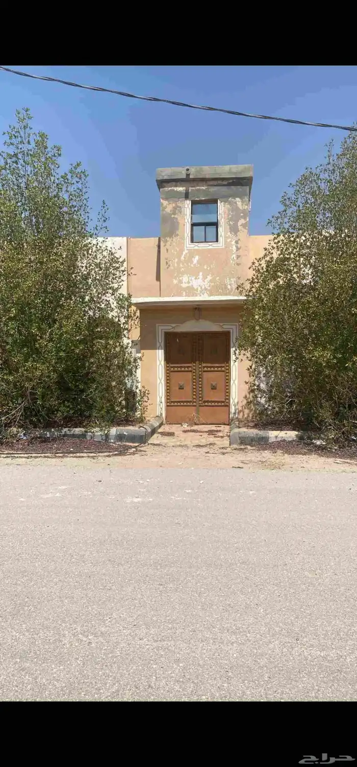 للبيع دور ارضي في مركز الفريده بالمنطقه الشرقيه 1