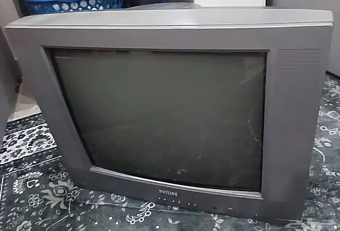 تلفزيون قديم 0
