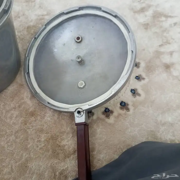 قدر المانيه 9لتر جديده لا تشتكي من شي 2