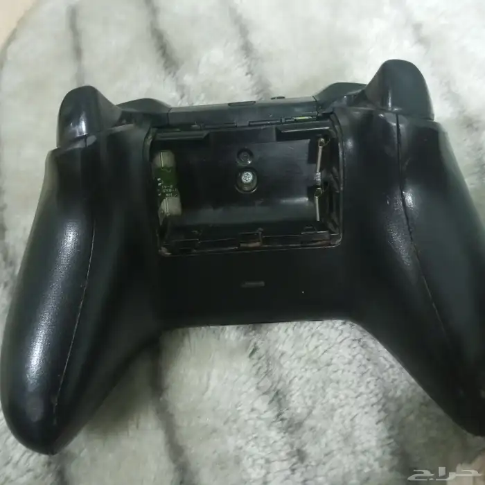 يد اكس بوكس 1 تشتغل على الجيل الجديد و القديم البيع مستعجل 1