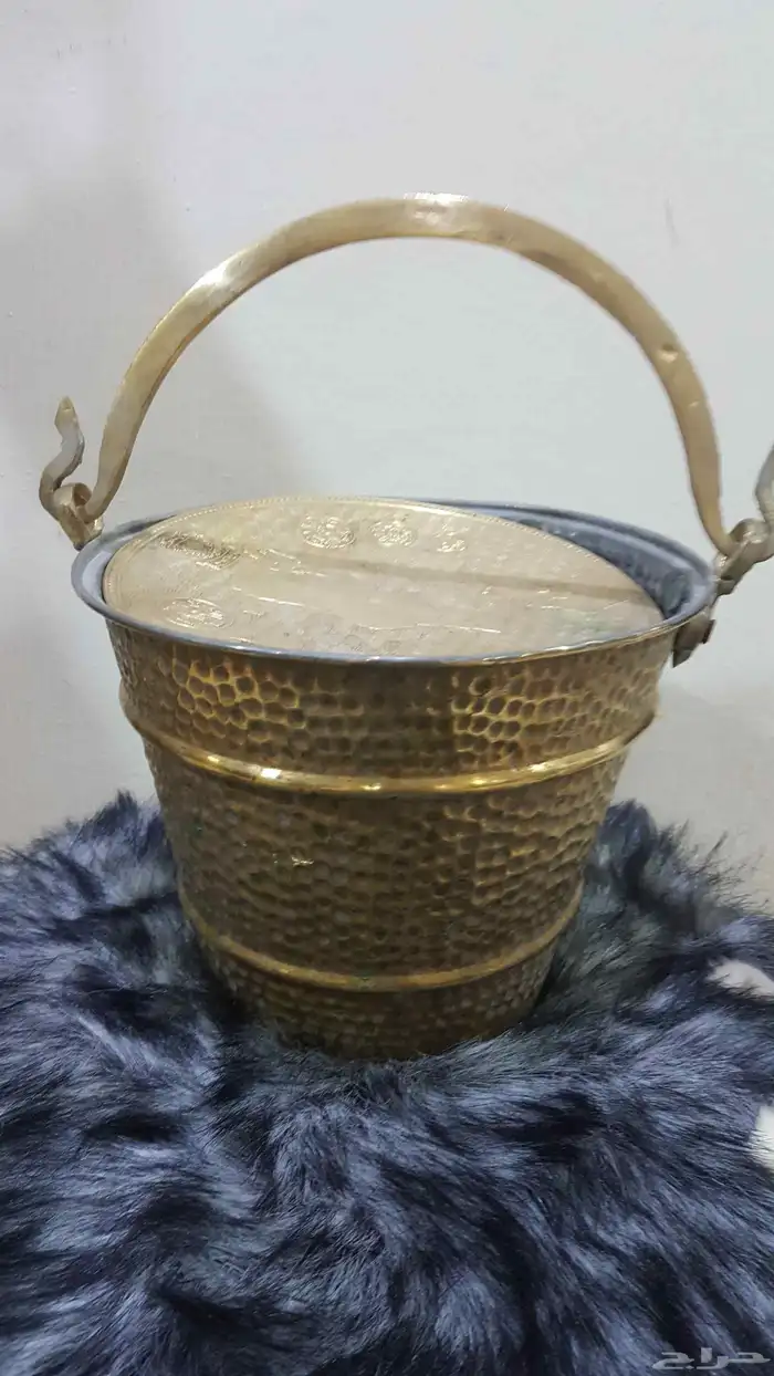 نحاسيات دلل لوحة مباخر فازات اسعار للك قطعه سعر 1