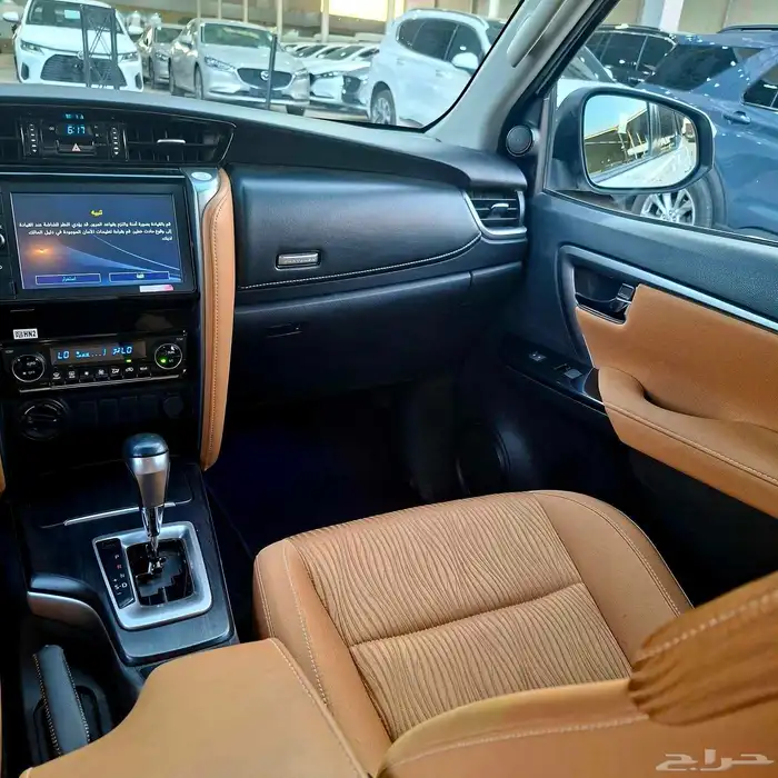 تويوتا فورشنر VX موديل 2023 ( 6 سلندر) 20