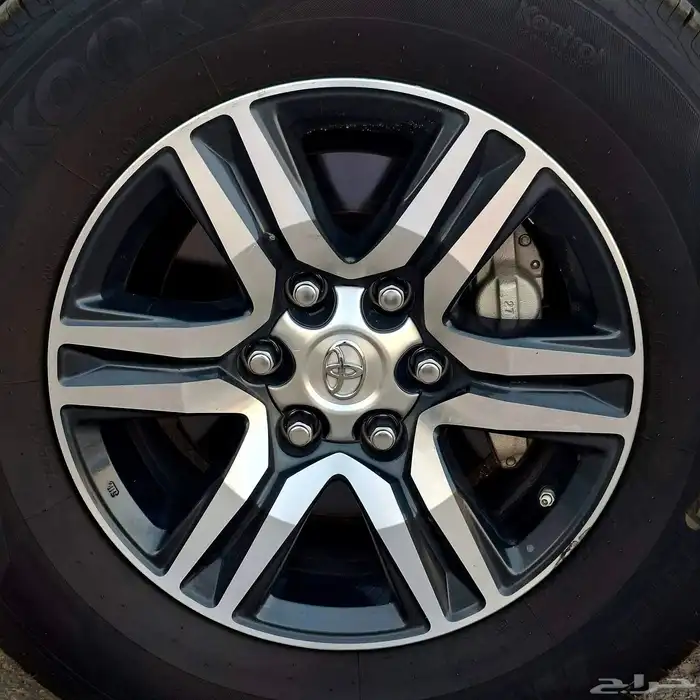 تويوتا فورشنر VX موديل 2023 ( 6 سلندر) 10