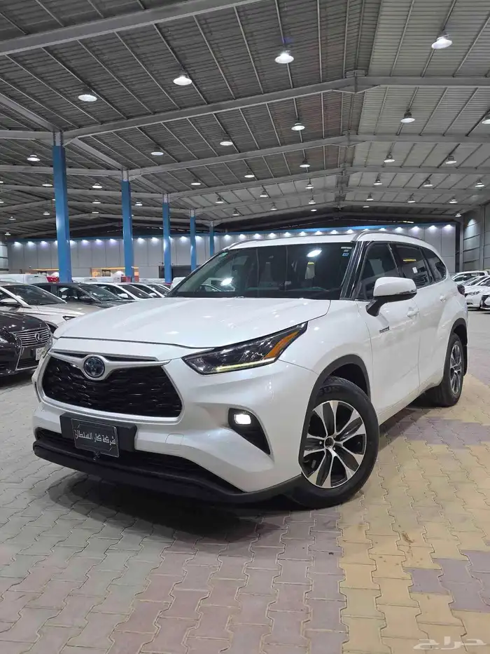 تويوتا هايلندر 2021 قمة النظافة 0