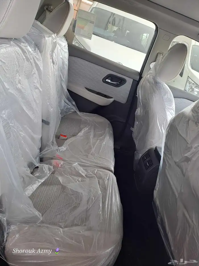 نيسان اكس تريل SVنص فل بلس 7مقاعد موديل 2025 3