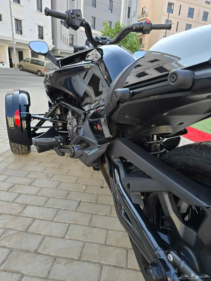 كانام سبايدر 2022 can am spyder f3 17