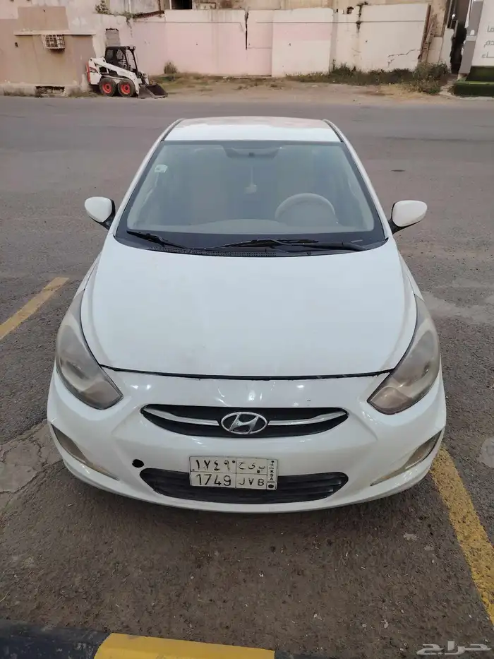 اكسنت 2013 قير تماتيك 1