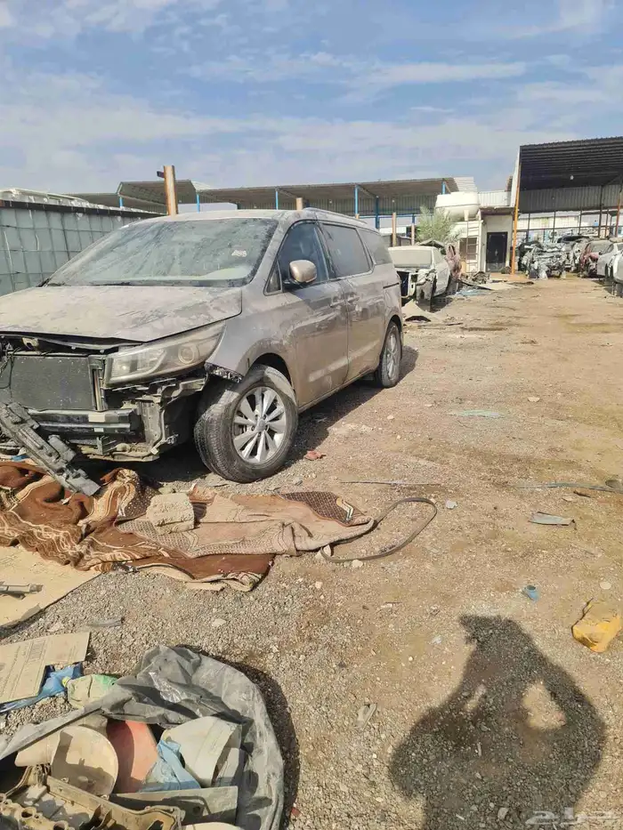 كياء كرنفال 2018 بودي نضيف محركات نضيفه يرباق نضيف تشليح فقط 2