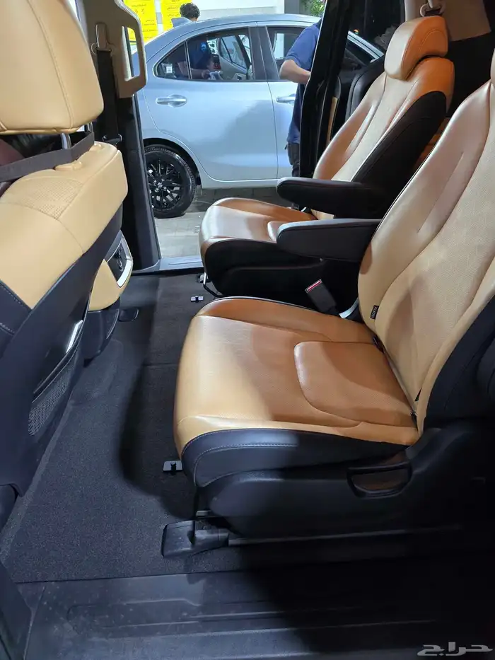 كيا كرنفال 2023 ديزل وارد كوري نظيف شبه وكالة 22