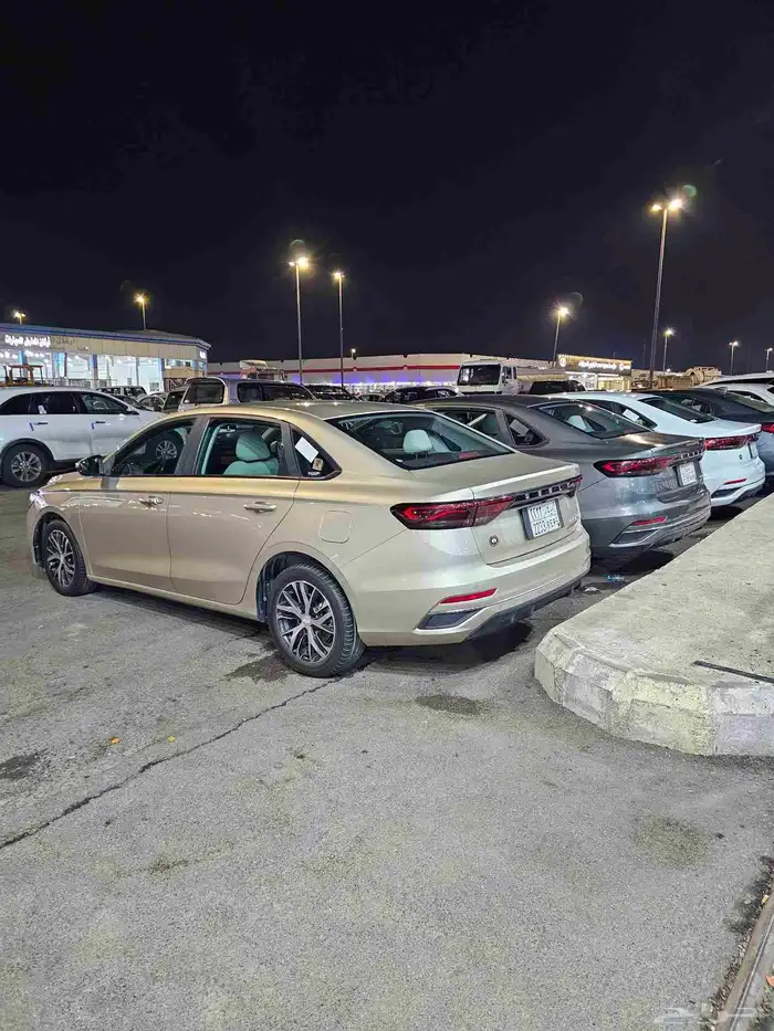 للبيع مجموعة سيارات ام جراند 2024 5