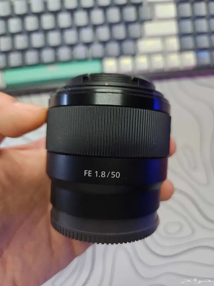 عدسة سوني عزل 50 ملم Sony lens 50mm 3