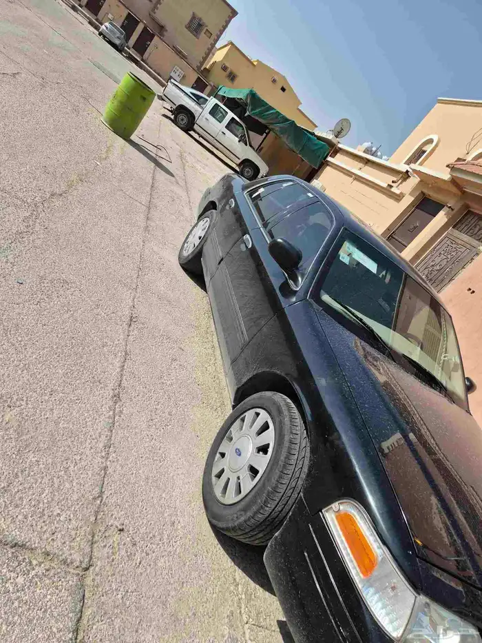 فورد بوليسي 2010 1