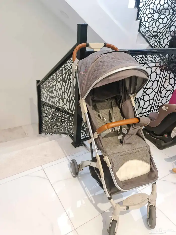 كرسي سياره 1