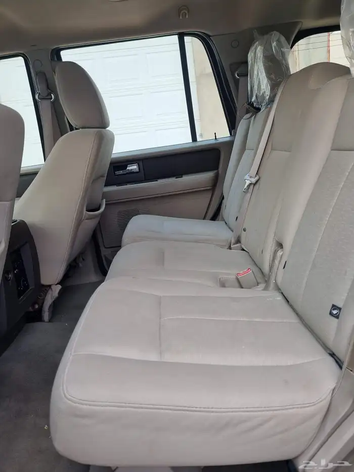 فورد اكسبيدشن 2013 6