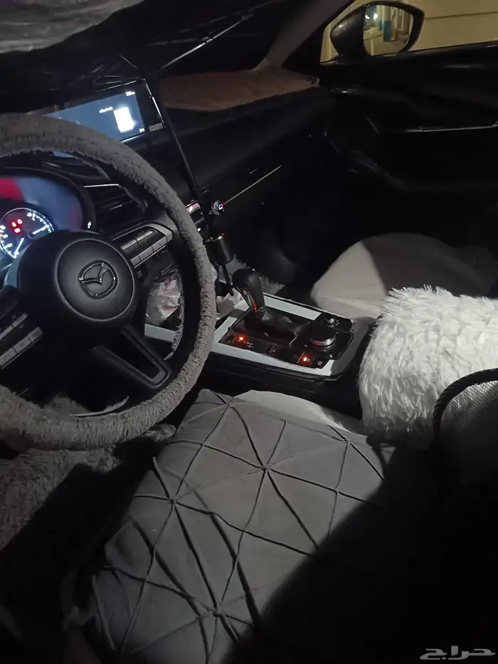 سيارة مازدا CX-30 موديل 2021 فل كامل فتحت سقف 5
