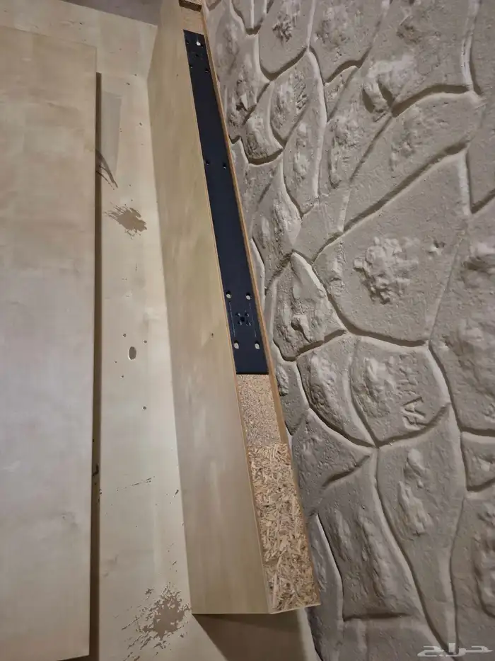 طاوله مسرح وارفف ايكيا مستعمل 3