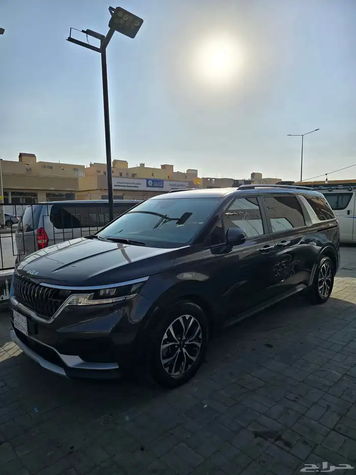 كيا كرنفال 2023 ديزل وارد كوري نظيف شبه وكالة 7