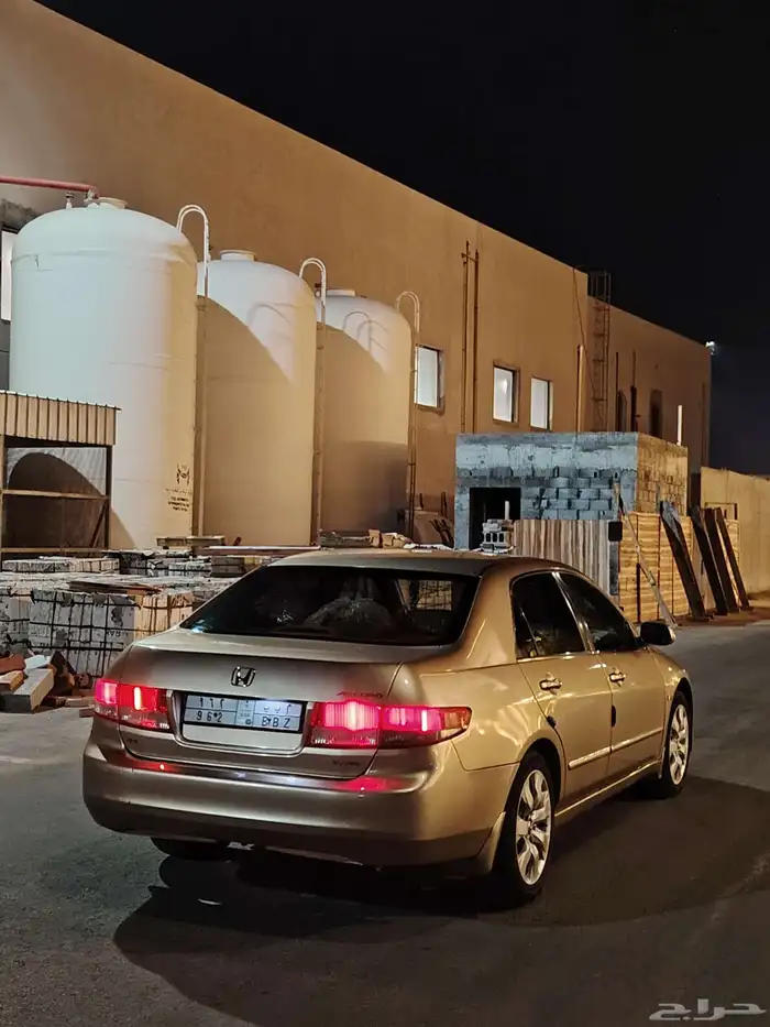 للبيع هوندا اكورد موديل 2004 قير مكينه ايرباق شواصي شرط 9