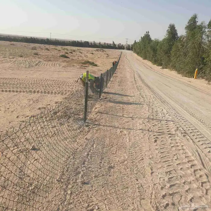 نحن موسسه مقاولات عامه لتوريد وتركيب جميع انواع الشبوك 4