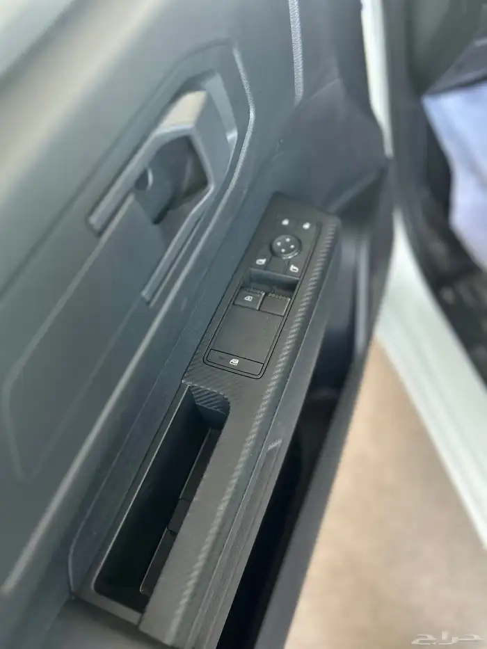 ميتسوبيشي غمارة ديزل 25 6