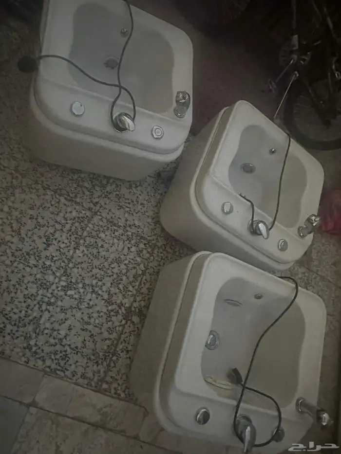 احواض بدكير جاكوزي كهربائيه 3 حبات شبه جديده استخدام قليل جد 0
