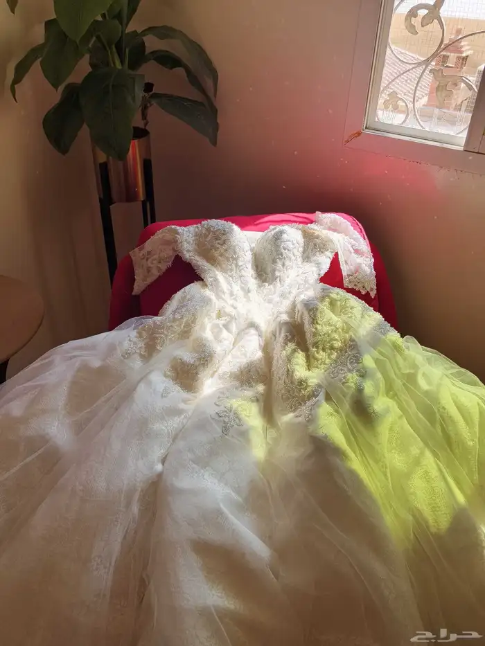 فستان زفاف للبيع 0