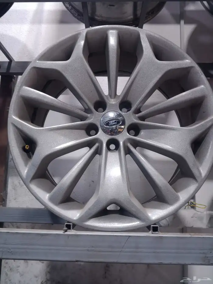 طقم جنوط فورد تورس مقاس 19 0