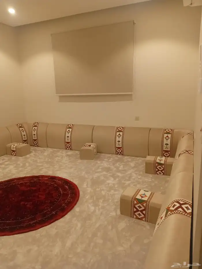 مجلس للبيع كامل 0