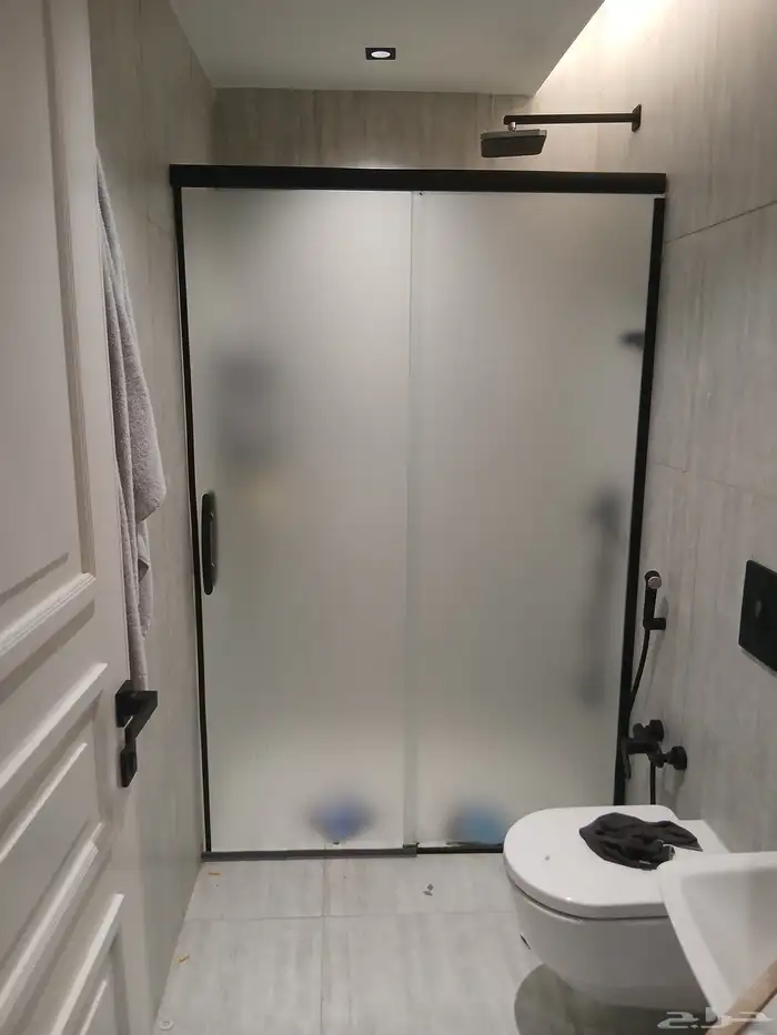 زجاج شاورات سكريت ابواب سكريت مثلج حاجز قزاز ثلجي ابواب حمام 0