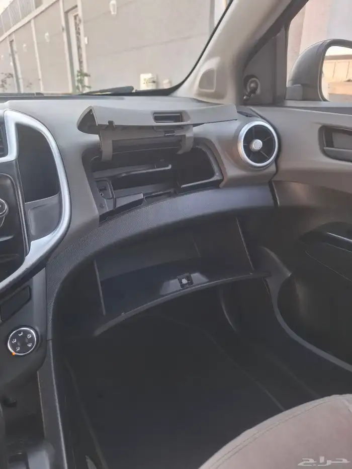 للبيع سيارة شيفروليه . أفيو 2027 . المدينة المنورة 8