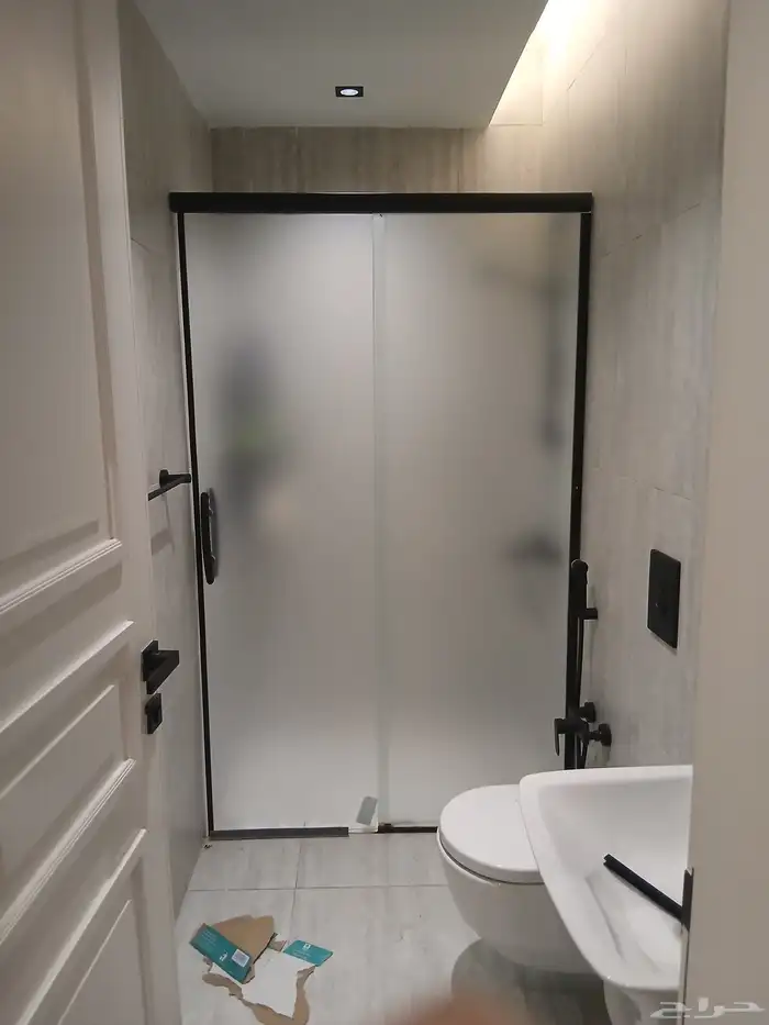 زجاج شاورات سكريت ابواب سكريت مثلج حاجز قزاز ثلجي ابواب حمام 2
