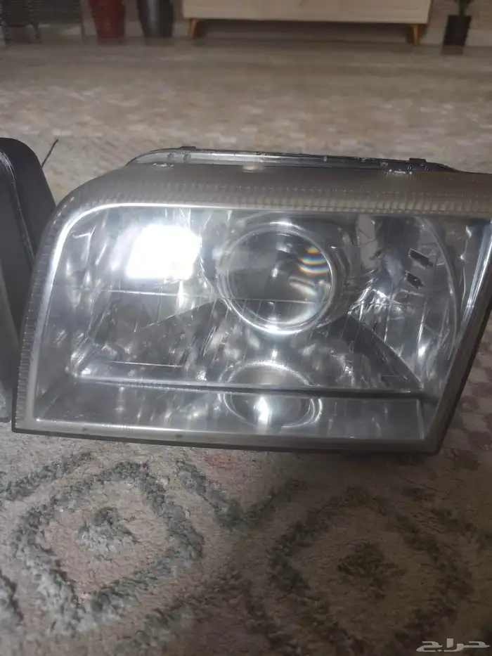 عدسات فورد ماركيز 1