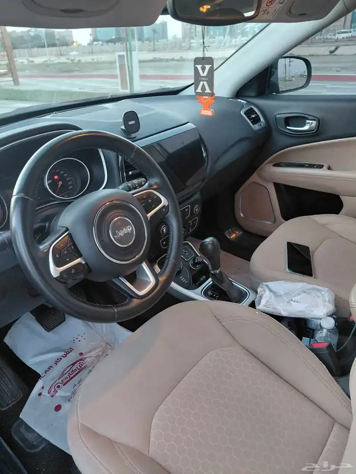 جيب كومباس 4