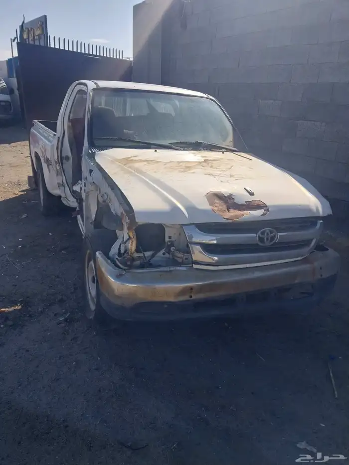 قطع غيارا هايلكس 2004 0