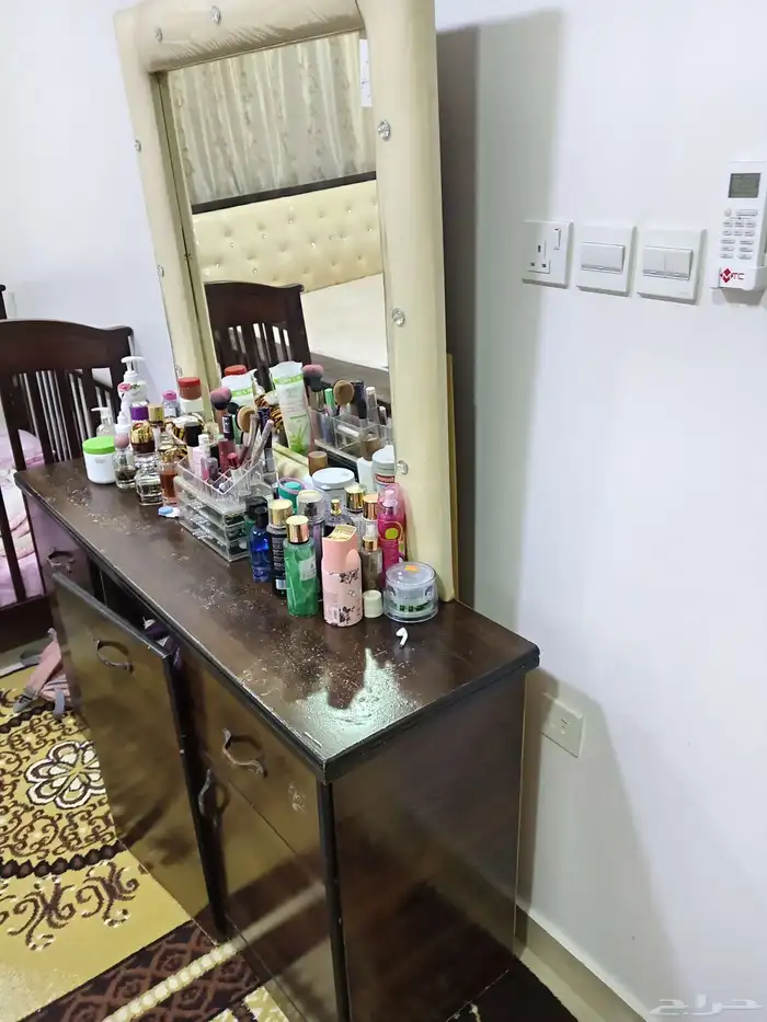 غرفة نوم للبيع 1