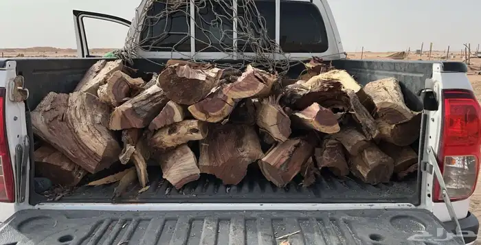 للبيع. صندوق. توصل علا رقم 0