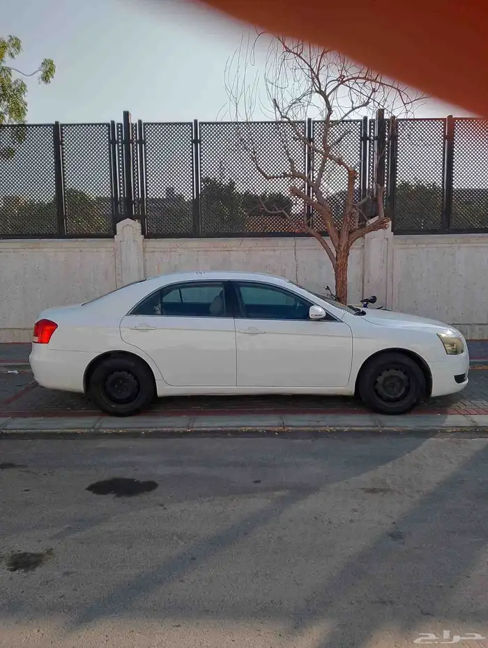 للبيع جيلي EC8 موديل 2014 4