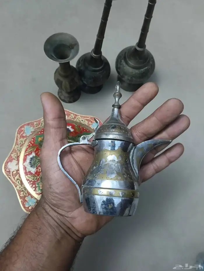 نحاسيات عتيقه وقديمه جدا 5