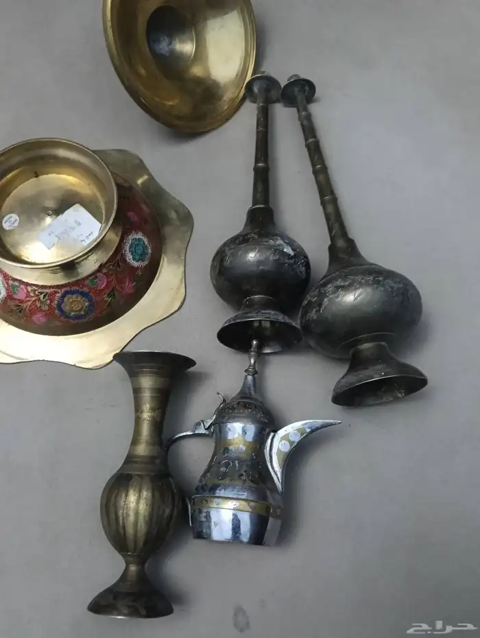 نحاسيات عتيقه وقديمه جدا 3