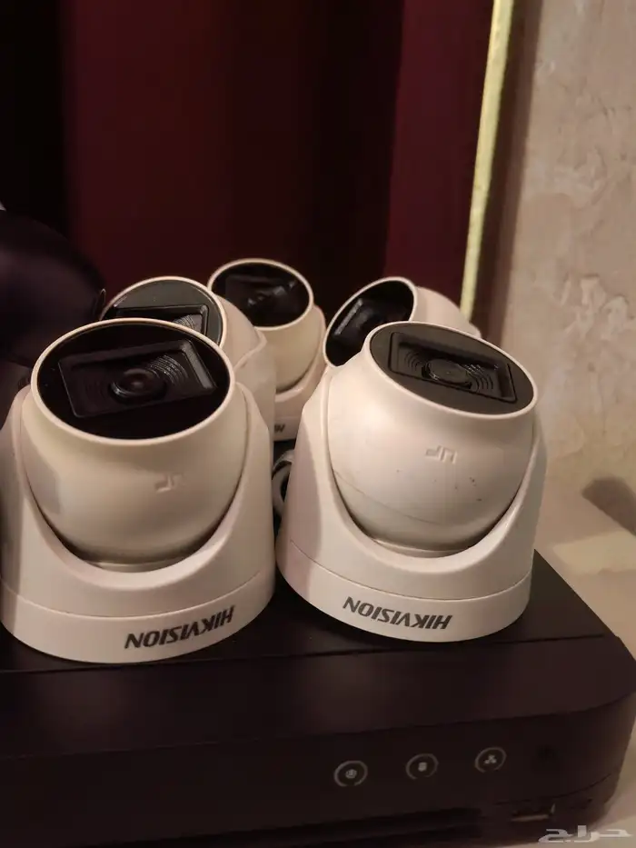 HIKVISION DS-7208HUHI-K2 DVR With 2TB Hard Disk  9 camera 2